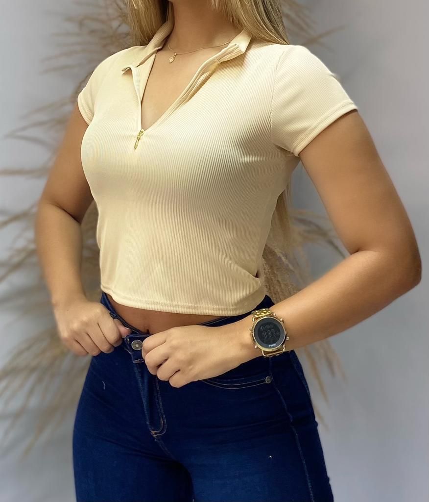 Blusa deportiva acanalada piel