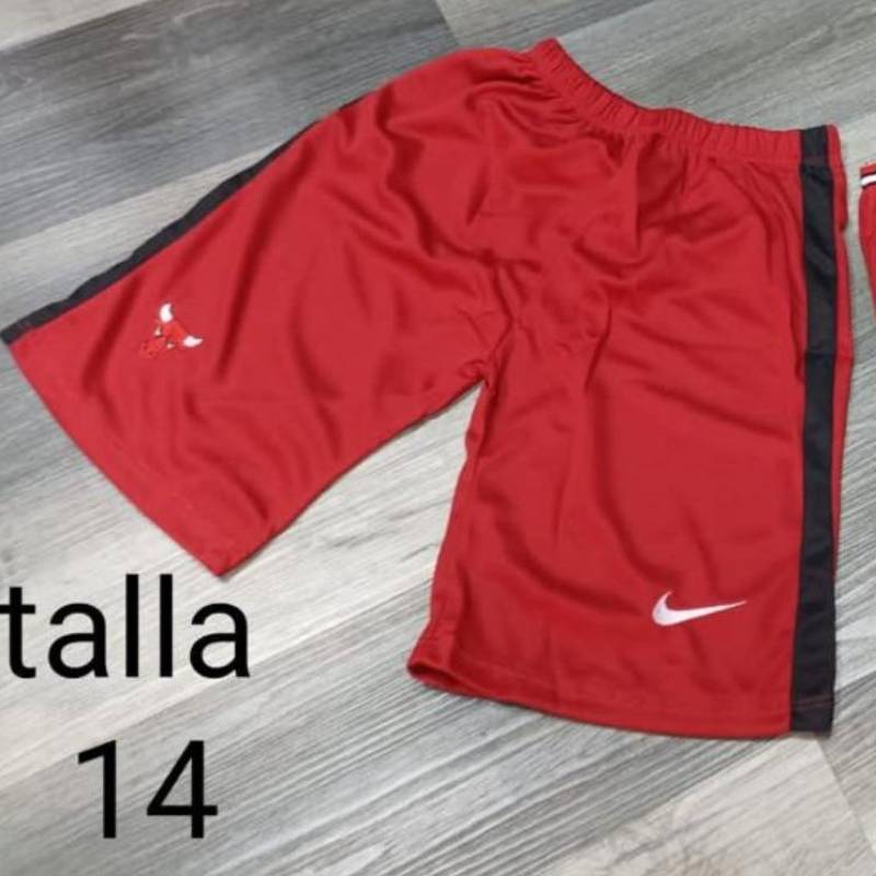 Uniforme deportivo bulls rojo