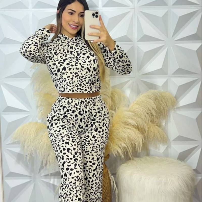 Conjunto deportivo animal print -1