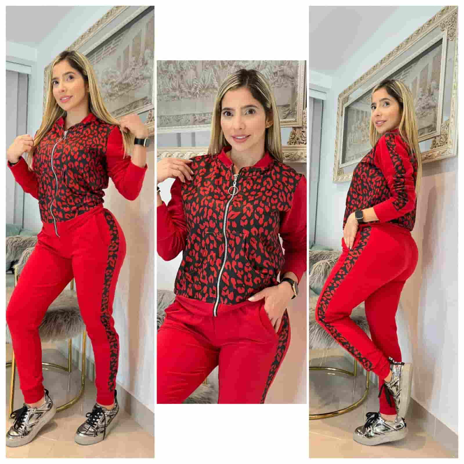 Conjunto deportivo animal print rojo