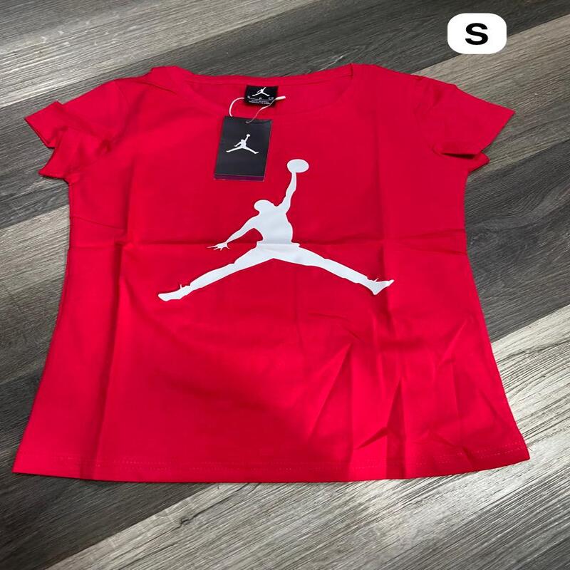 Camisa deportiva para mujer roja AAA