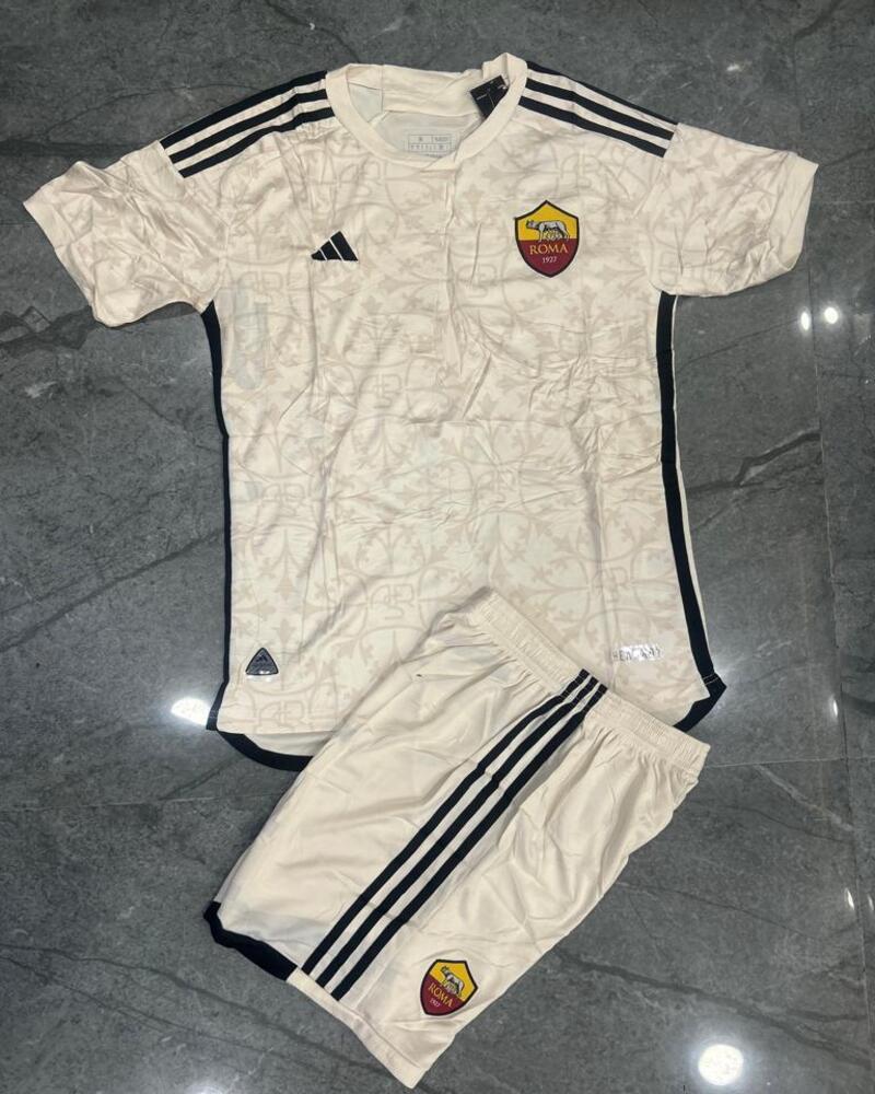 Conjunto deportivo Roma