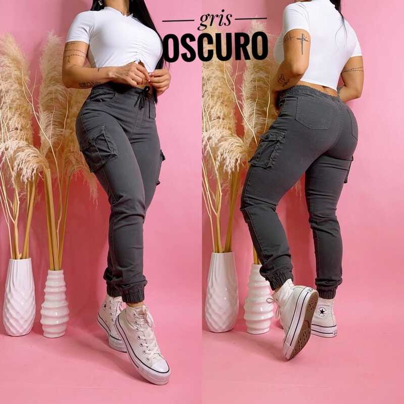 Jogger deportivo gris