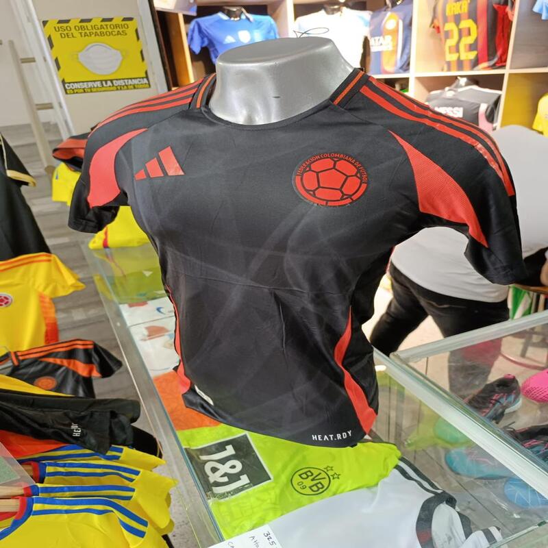 Camisa deportiva Selección Colombia visitante