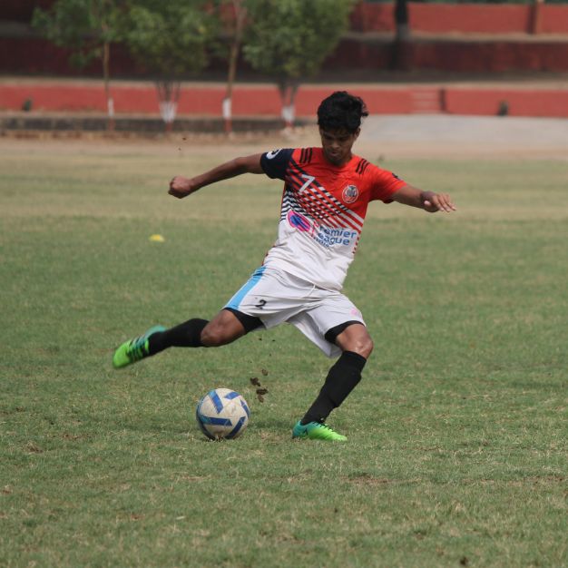 CONJUNTOS DEPORTIVOS PERSONALIZADOS  MAYOR CONFIANZA Y ESTATUS