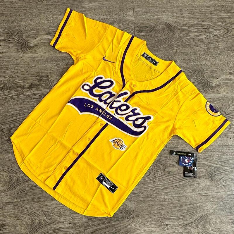 Beisbolera deportiva Lakers amarilla