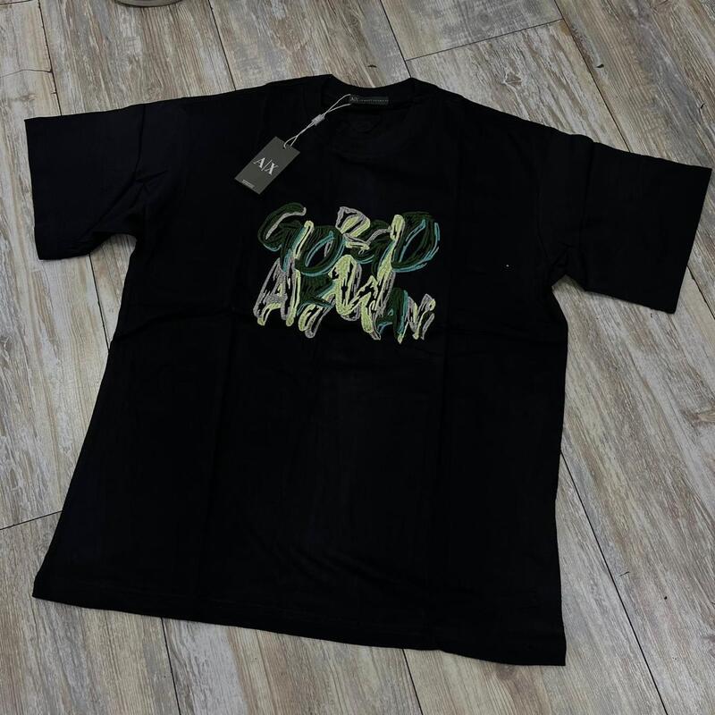 Camisa deportiva negra para hombre