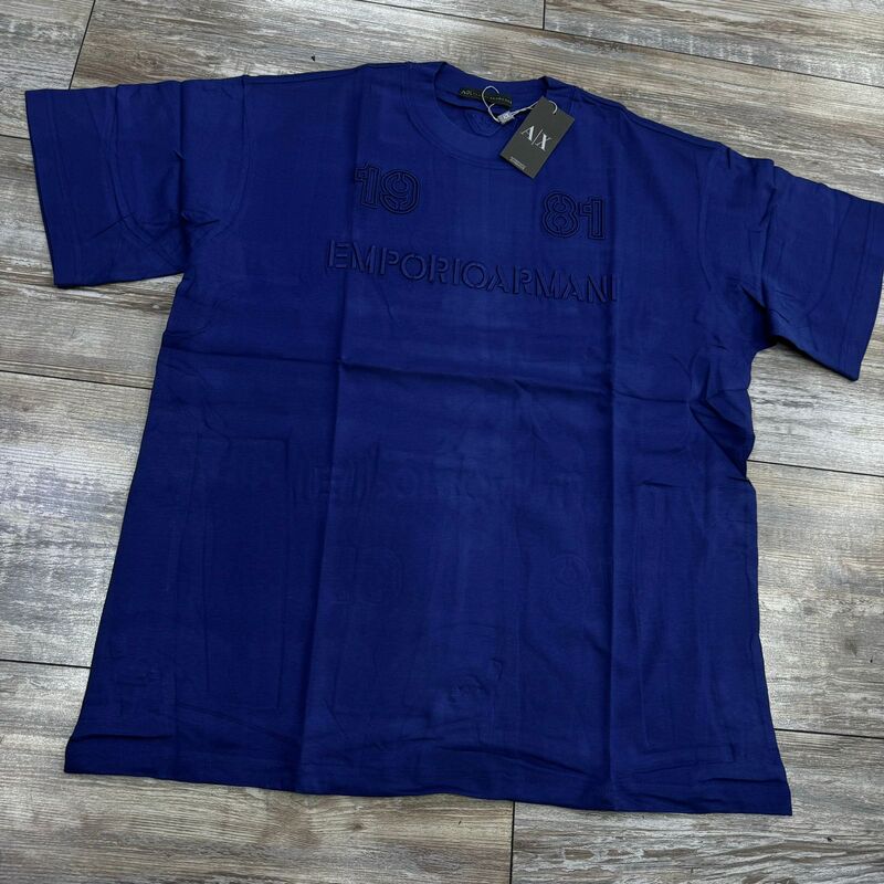Camisa deportiva azul para hombre