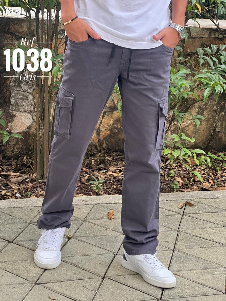 Pantalón deportivo bota recta dryl gris