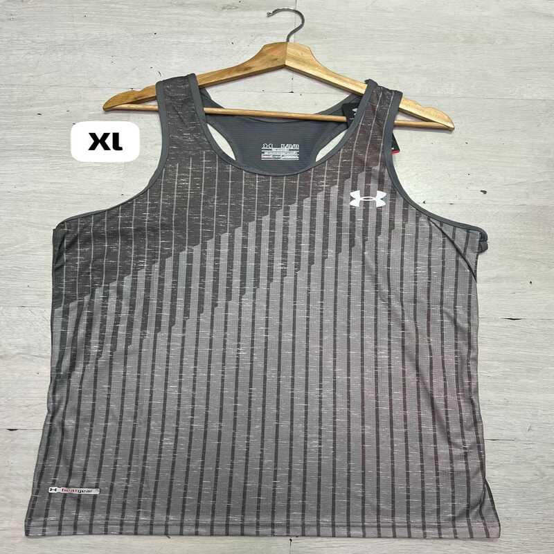Camisilla deportiva dryfit gris