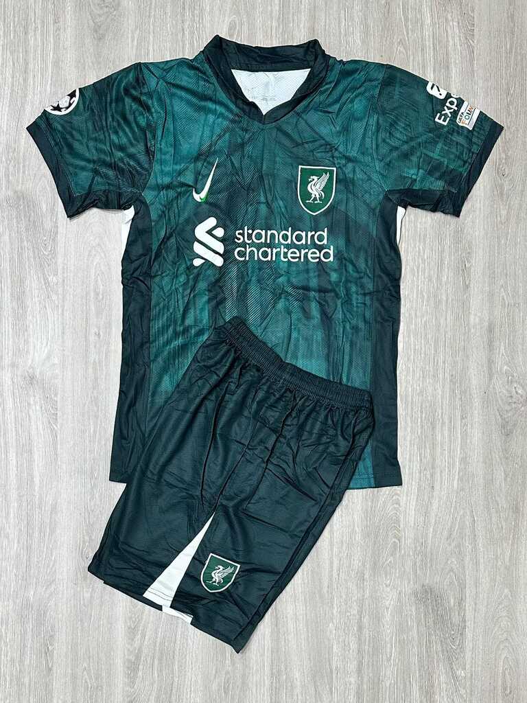 Uniforme deportivo AAA Liverpool