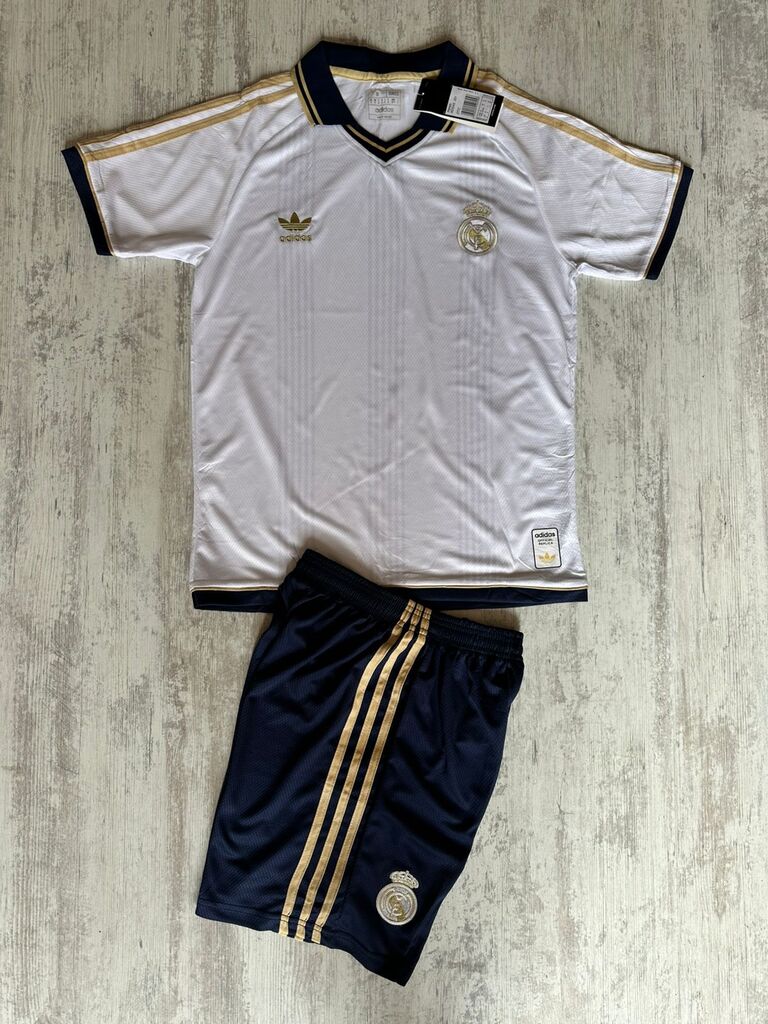 Uniforme deportivo AAA Real Madrid