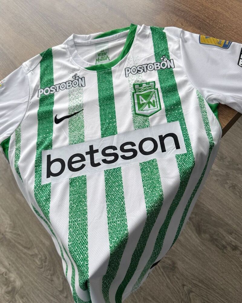 Camiseta deportiva Atlético Nacional