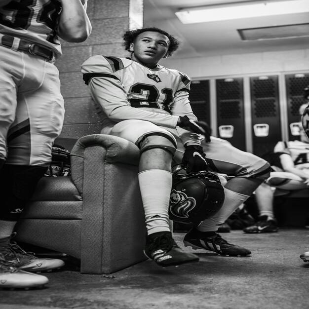 CÓMO CREAR UNA IDENTIDAD VISUAL PARA TU EQUIPO CON UNIFORMES DEPORTIVOS PERSONALIZADOS