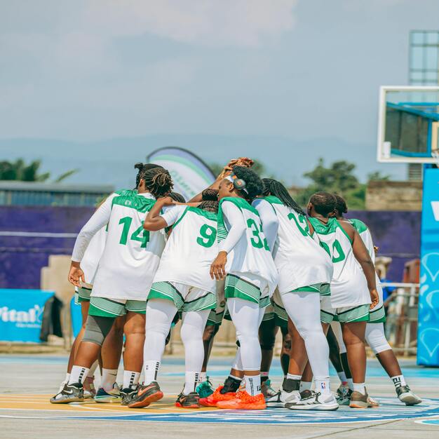 PERSONALIZACIÓN DIGITAL DE UNIFORMES: CÓMO DISEÑAR TU CONJUNTO EN LÍNEA