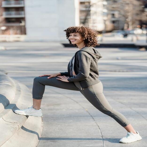 CONJUNTOS DEPORTIVOS PARA MUJER: TENDENCIAS, FITS Y COLORES MÁS BUSCADOS