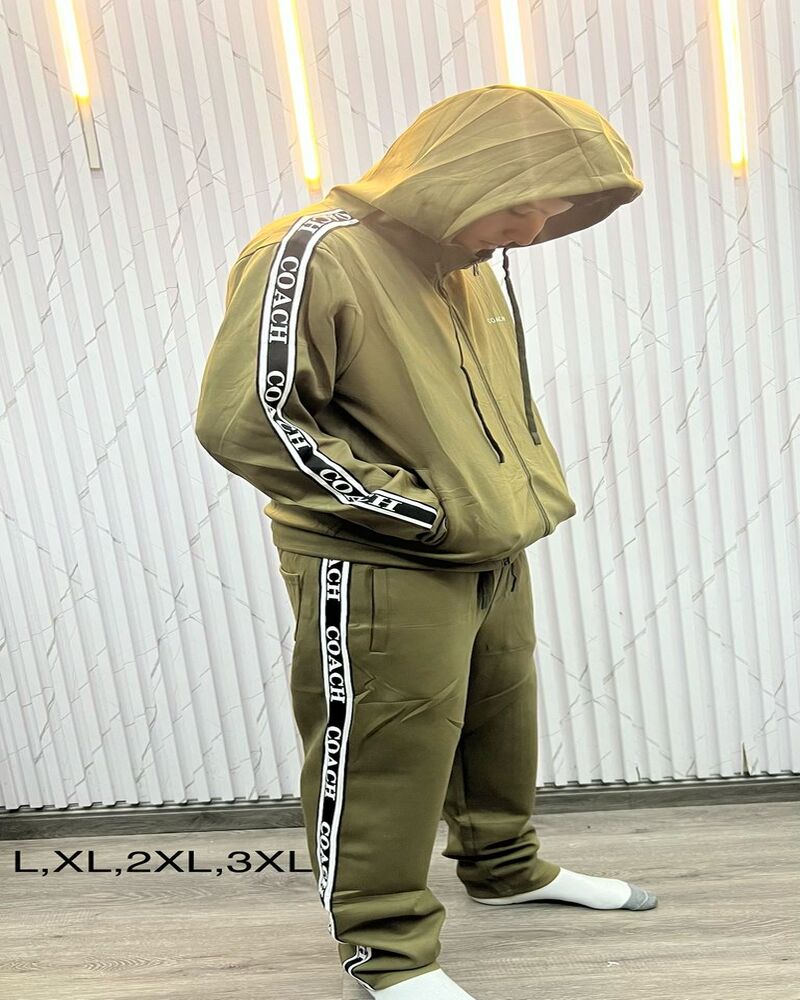 Conjunto deportivo gama alta verde