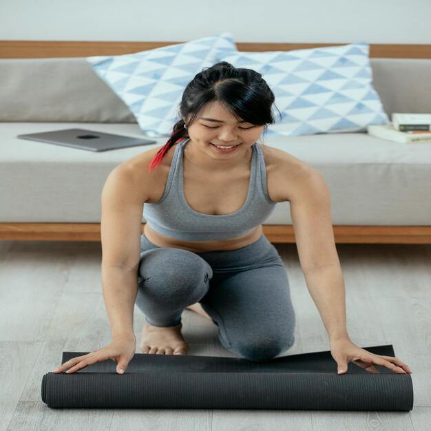 CONJUNTOS DEPORTIVOS PARA ENTRENAR EN CASA DURANTE LAS FESTIVIDADES SIN PERDER ESTILO