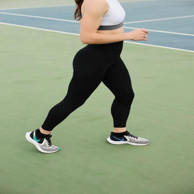 ROPA DEPORTIVA PARA ENTRENAR AL AIRE LIBRE: COMODIDAD, VENTILACIÓN Y PROTECCIÓN