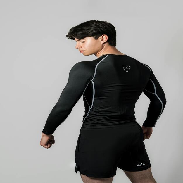 ROPA DEPORTIVA CON COMPRESIÓN AVANZADA: SOPORTE Y RECUPERACIÓN MUSCULAR