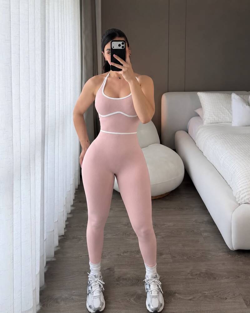 Enterizo deportivo importado rosa