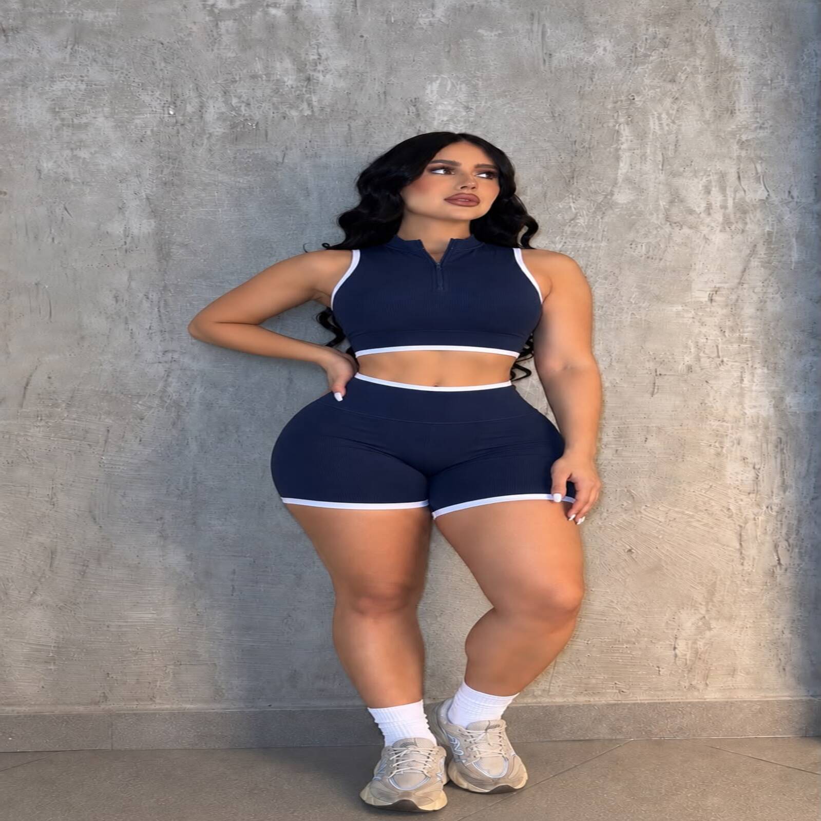 Conjunto deportivo importado azul